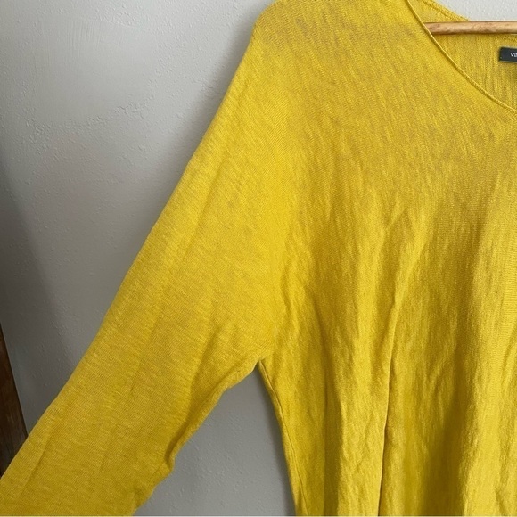VINCE | long sleeve, V neck top, size medium 100% cotton - Picture 8 of 12